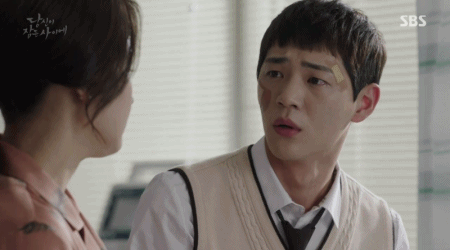 [당신이잠든사이에] 쓸데없이 멜로눈깔 낭비하는 정재찬.gif | 인스티즈