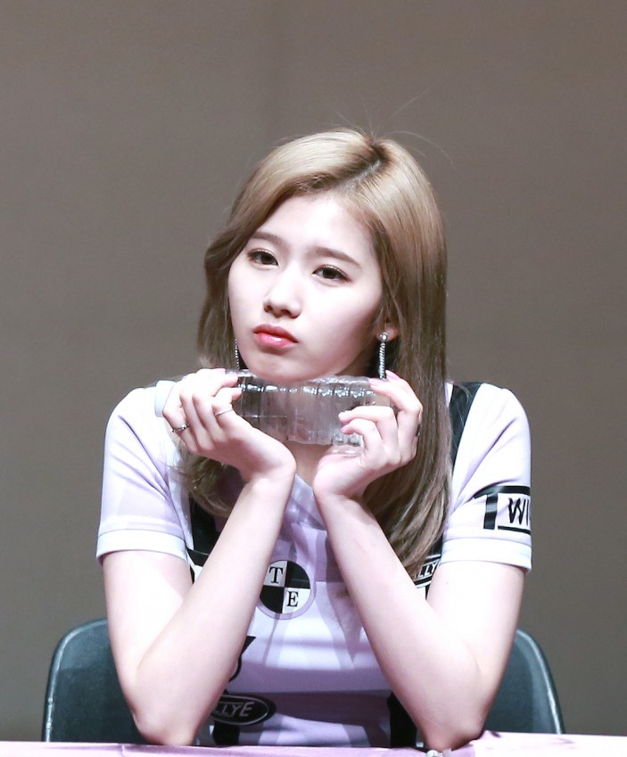 [트와이스] 큐티+섹시 사나.gif | 인스티즈