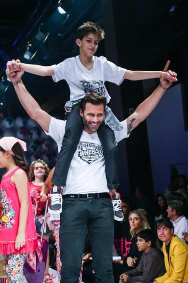 [이자벨리폰타나] 모델 엄빠한테 유전자 몰빵으로 다 받은 아들 | 인스티즈