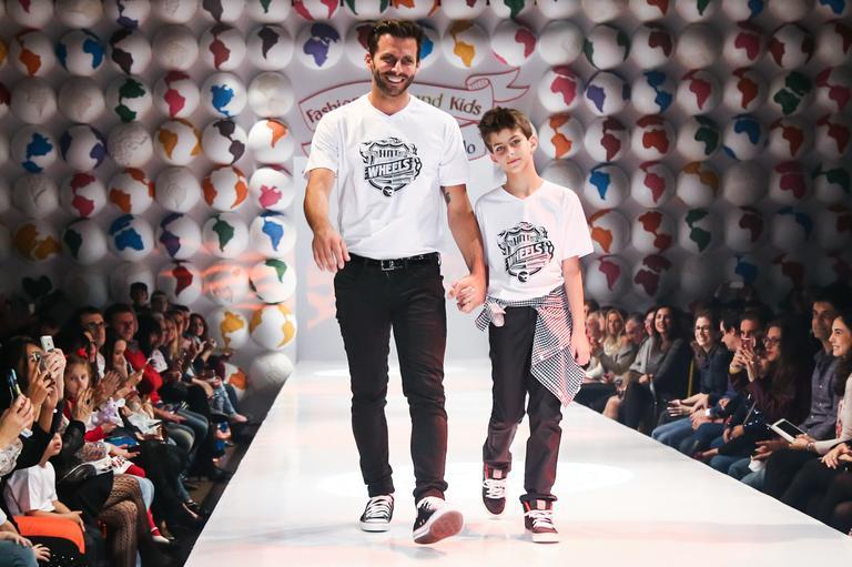 [이자벨리폰타나] 모델 엄빠한테 유전자 몰빵으로 다 받은 아들 | 인스티즈