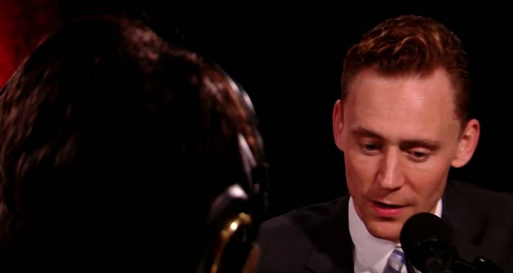 짐 자무쉬 감독과 톰 히들스턴의 첫만남 : 오직 사랑하는 이들만이 살아남는다 | 인스티즈