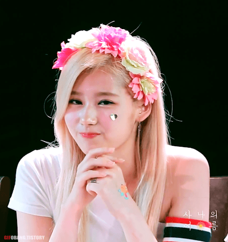 [트와이스] 큐티+섹시 사나.gif | 인스티즈