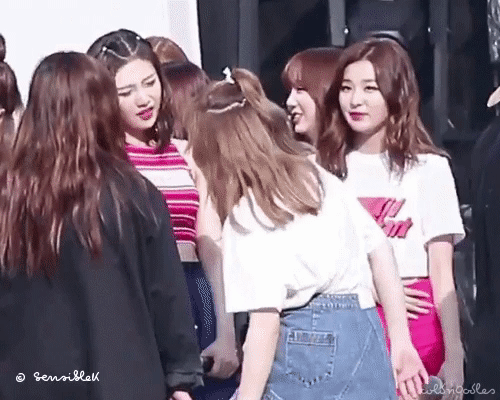 조이 나쁜손.gif | 인스티즈