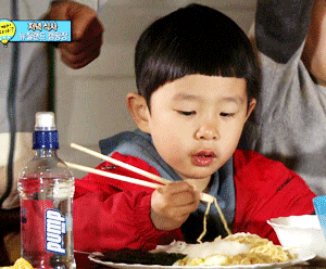 첫등장부터 인터넷 난리났던 5살 김민율.jpgif | 인스티즈