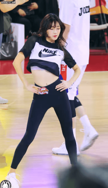 나이키 옷이 잘 어울리는 치어리더 | 인스티즈