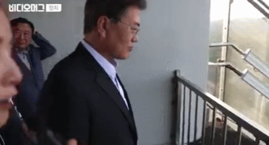 문재인대통령 첫휴가 평창에서 일어난 소소한일들.GIF | 인스티즈