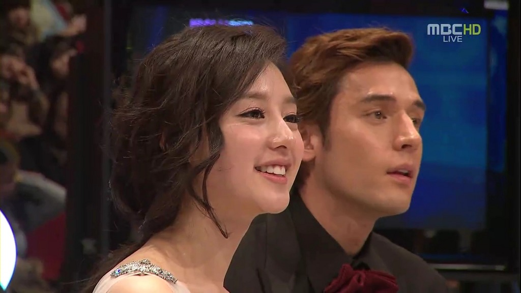 2011년 연예대상 털어버렸던 김지원 ㄷㄷㄷ | 인스티즈