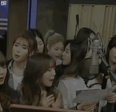 다이아 여덕설 있는 아이오아이(IOI) 멤버.jpgif | 인스티즈
