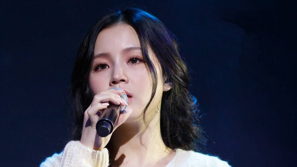 동시에 음원이 나왔을때 제일 먼저 듣고 싶은 가수는? | 인스티즈