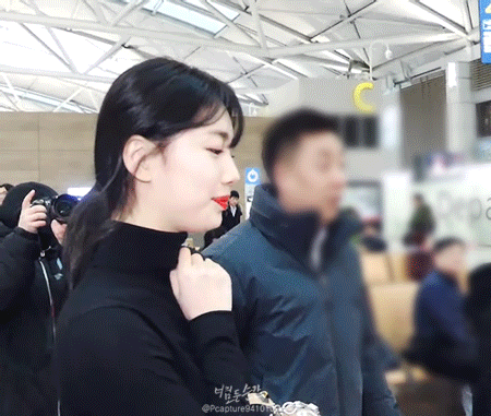 수지 실물 느낌.gif | 인스티즈