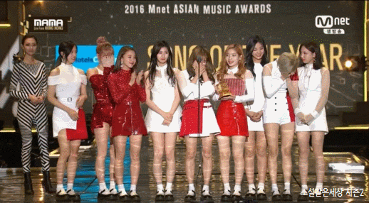 이쯤에서 다시보는 트와이스 & 방탄소년단 쪼랩시절 ㅋㅋㅋㅋ | 인스티즈