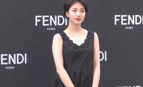 수지에게 부는 바람.gif | 인스티즈