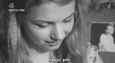 스킨스에서 제일 불쌍하고 매력있는 캐릭터 | 인스티즈