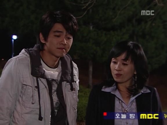 [거침없이하이킥] 장난감으로 싸우는 박해미랑 민용이 ㅋㅋㅋㅋㅋㅋ.jpg | 인스티즈