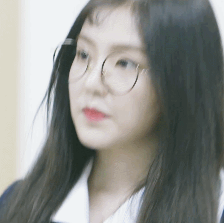 아이린 몰래 밥 먹다가 걸렸을때 반응.gif | 인스티즈