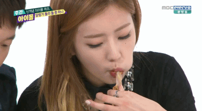 [데이터주의] 에이핑크 윤보미 치킨 먹방 모음 | 인스티즈