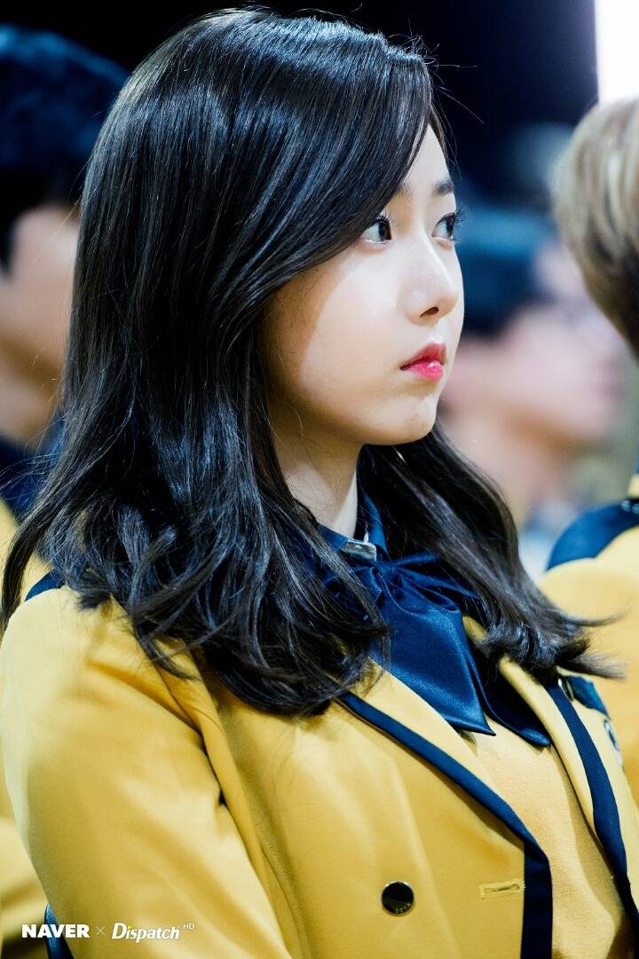 여자친구 막내라인 서공예 졸업식 사진.jpg | 인스티즈