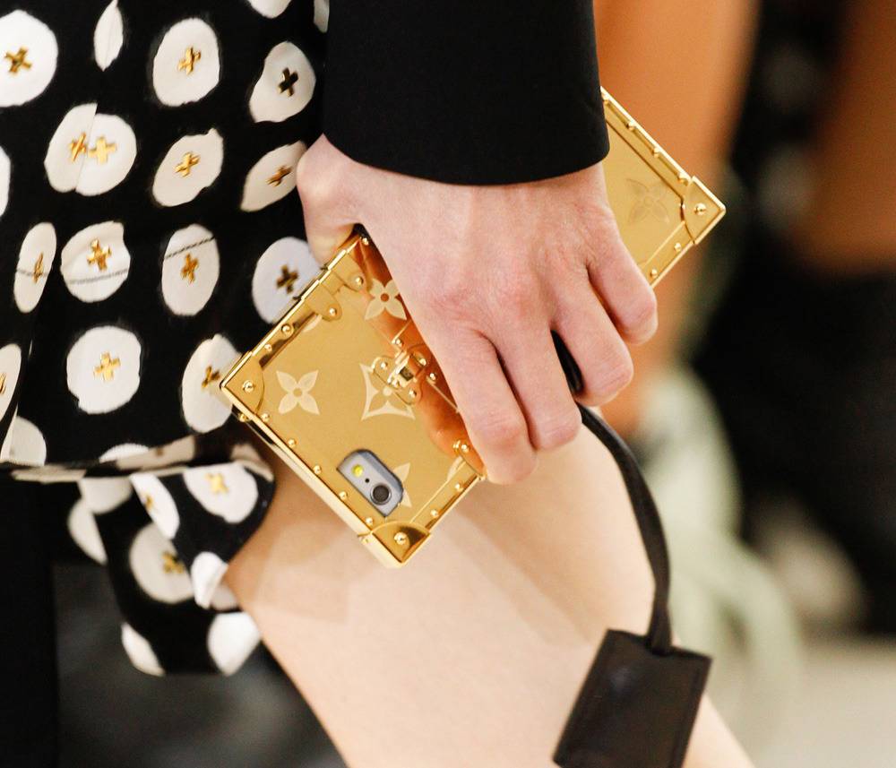 [루이비통] Louis Vuitton 신상 아이폰 7 케이스 가격정보 | 인스티즈