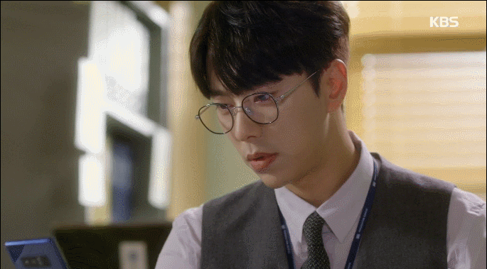 [마녀의법정] 사심없이 다정하고 조신한 여진욱 검사.gif | 인스티즈