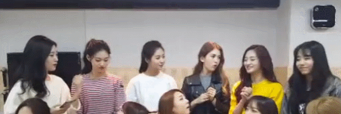 다이아 여덕설 있는 아이오아이(IOI) 멤버.jpgif | 인스티즈