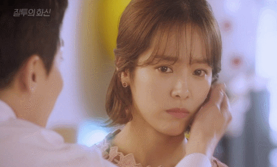 여주 앞에서 방구 뀌고 소개팅녀 앞에서 트름 하는 소화 장인 남주 (질투의 화신 11화 中) | 인스티즈