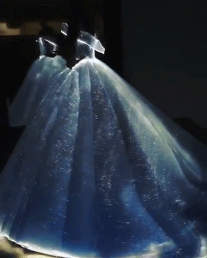 6명의 직원이 600시간동안 만든 신데렐라 드레스 | 인스티즈