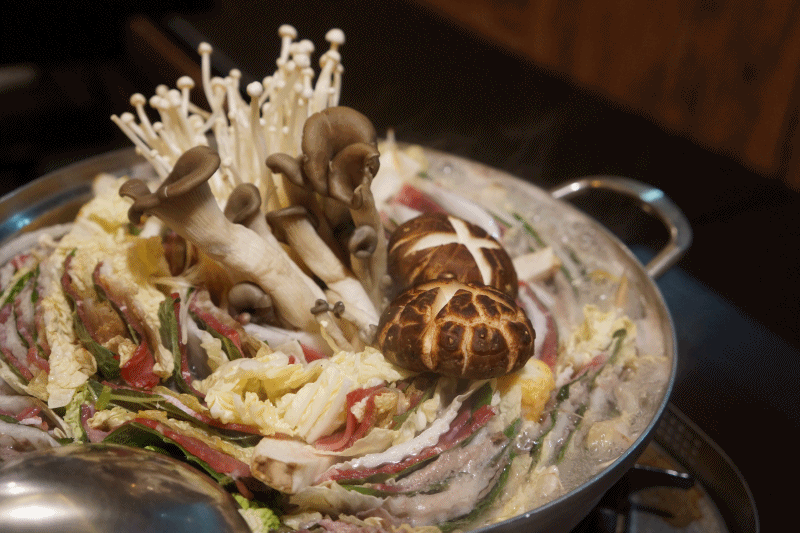 일본 전골 깔끔하고 개운한 밀푀유나베 움짤 gif | 인스티즈