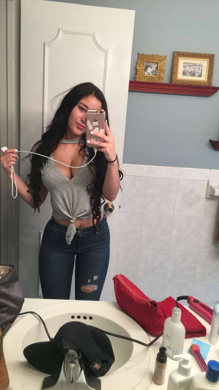 앤지 바로나 | 인스티즈