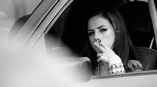 남자보다 여자들의 마음을 흔들었던 여자. 스킨스 '에피' | 인스티즈