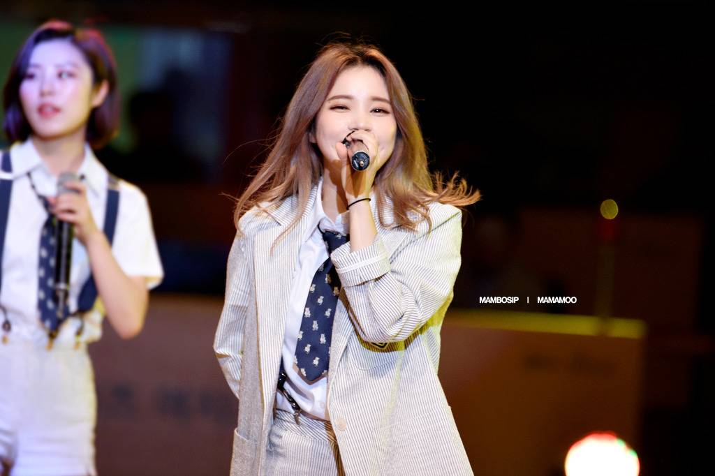 볼이 뚠뚠한 마마무 솔라 | 인스티즈