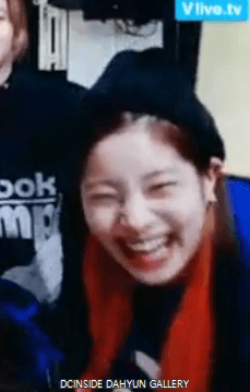 트와이스 다현의 재밌는 습관들 .gif | 인스티즈