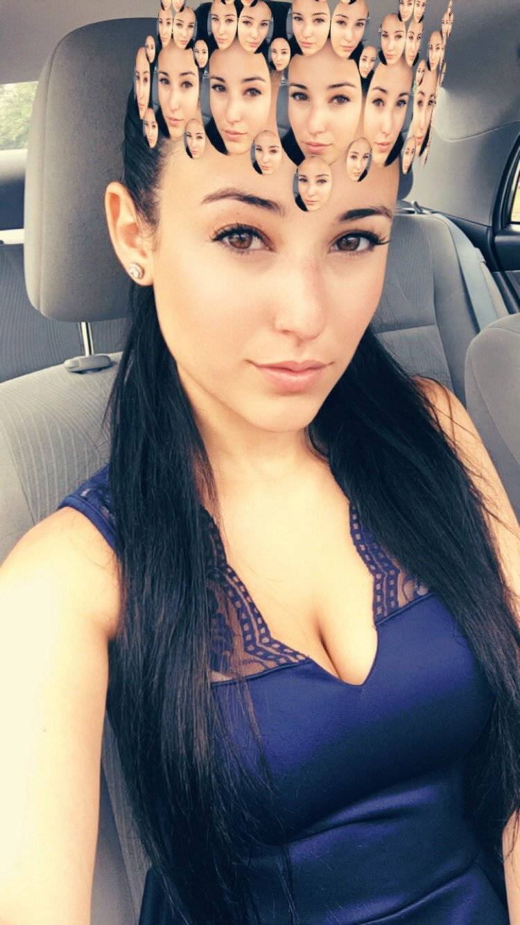 앤지 바로나 | 인스티즈