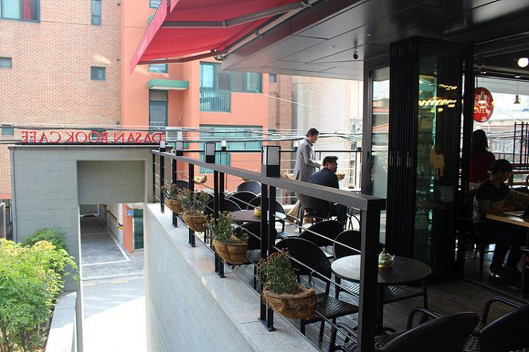 Part.3 독서&공부하기 좋은 북카페 모음 홍대/합정/상수 | 인스티즈