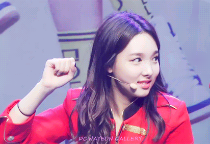 상큼함이 터지는 토끼 나연이 | 인스티즈