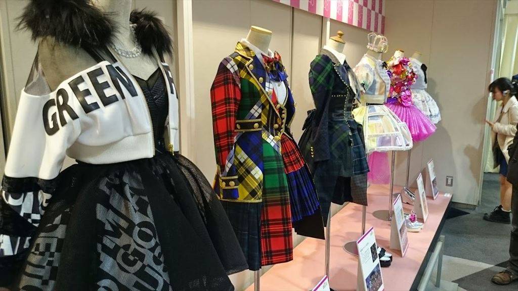 한일 각국 아이돌 의상 | 인스티즈