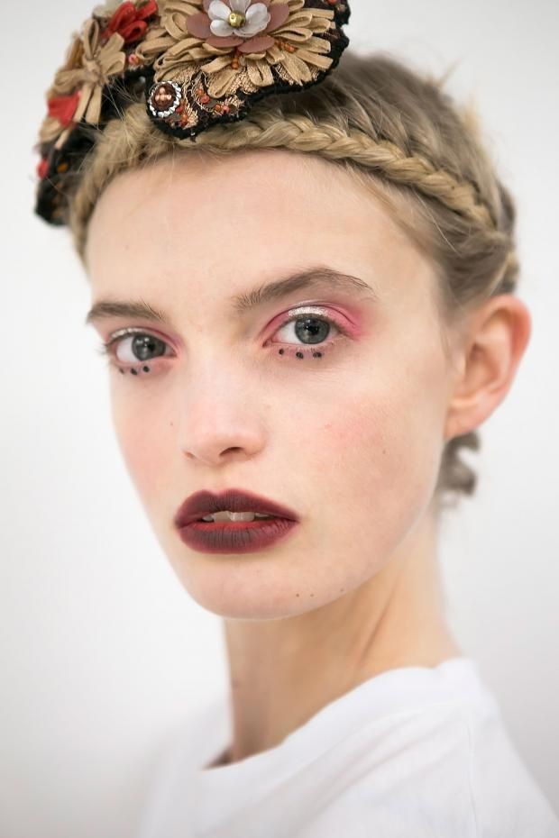 보는 재미 넘치는 모델들 패션쇼 메이크업 사진들.jpg | 인스티즈