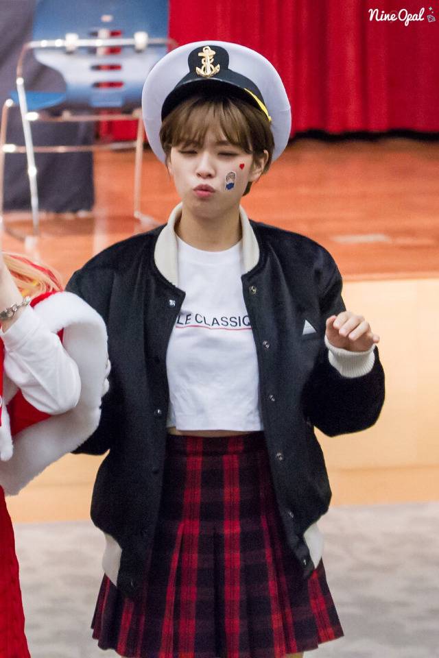 트와이스 카리스마 담당 정연.jpg | 인스티즈