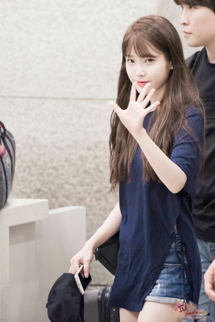 아이유 9주년 ㅊㅋ.jpgif | 인스티즈