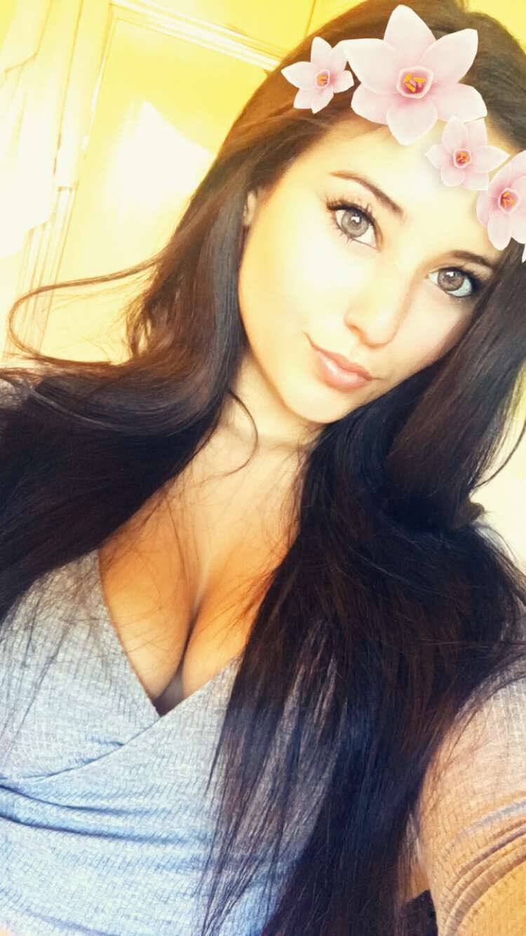 앤지 바로나 | 인스티즈