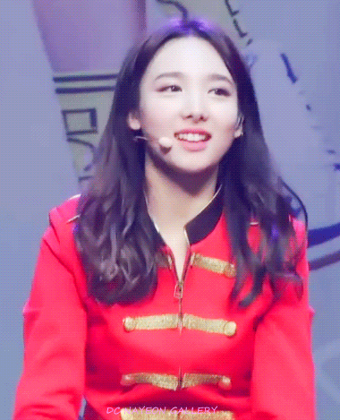 상큼함이 터지는 토끼 나연이 | 인스티즈