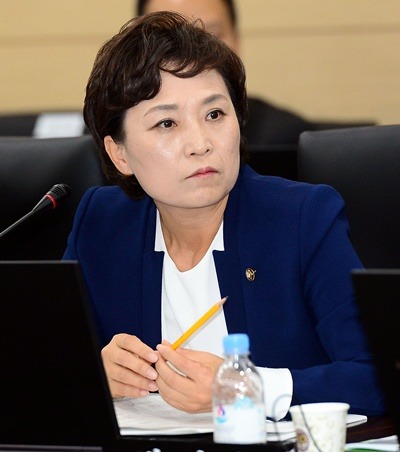 ?? : 우리나라 정치권에 심상정 처럼 노동운동한 '여자' 정치인 몇 없잖아.. | 인스티즈