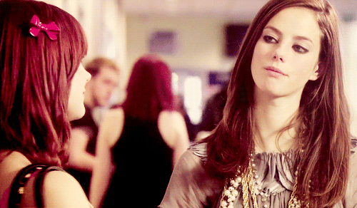 남자보다 여자들의 마음을 흔들었던 여자. 스킨스 '에피' | 인스티즈