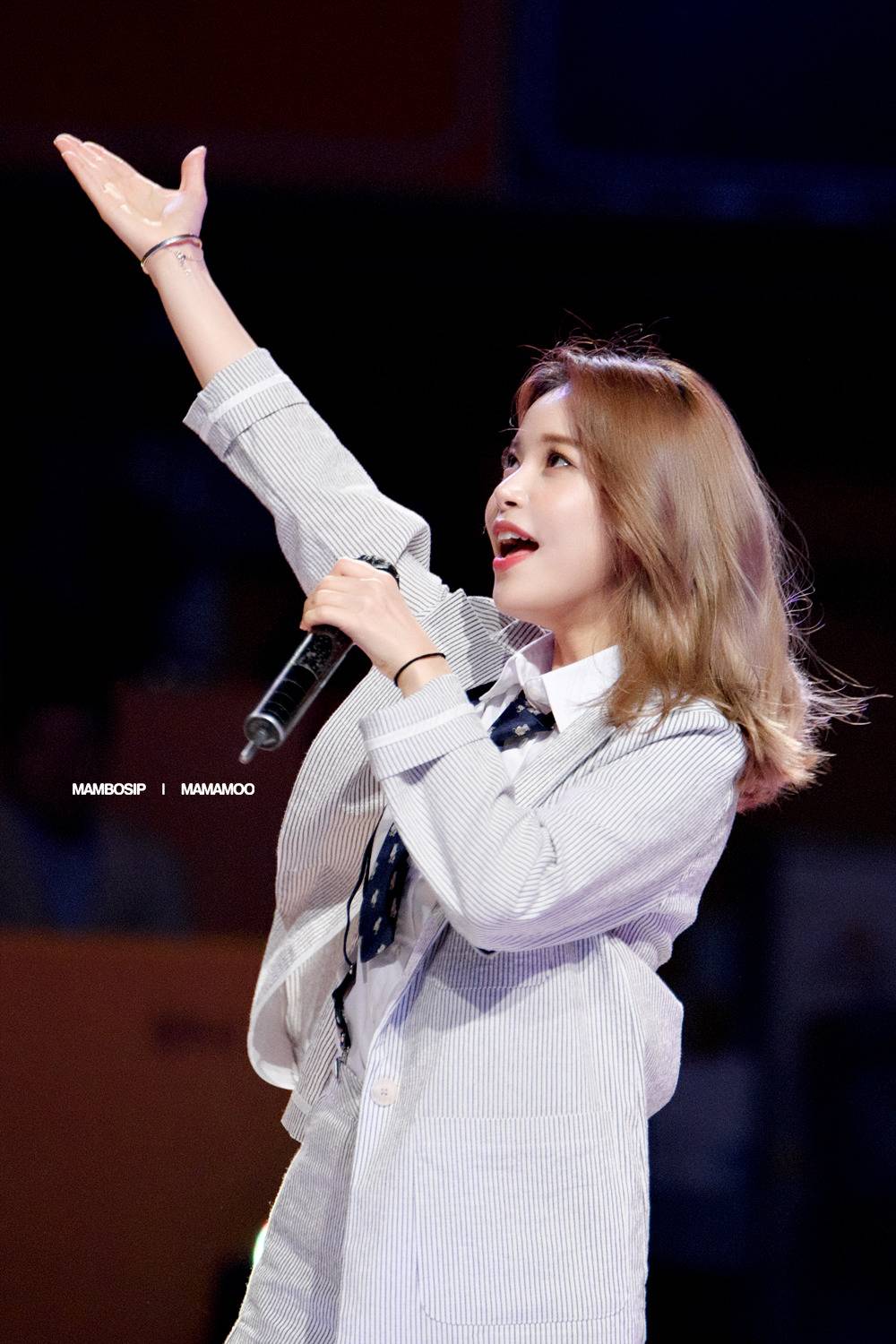 볼이 뚠뚠한 마마무 솔라 | 인스티즈