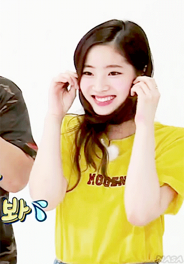 트와이스 다현의 재밌는 습관들 .gif | 인스티즈