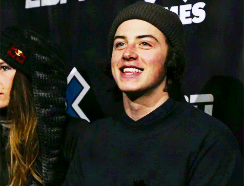 진짜 출국금지 시키고픈 캐나다 스노보더 마크 맥모리스 짤털 | 인스티즈