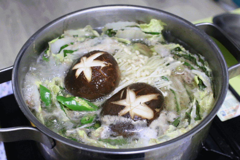 일본 전골 깔끔하고 개운한 밀푀유나베 움짤 gif | 인스티즈