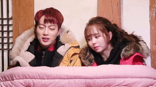 ＜라디오 로맨스＞ 메이킹 속 캠퍼스 드라마 찍는 윤두준 김소현 | 인스티즈