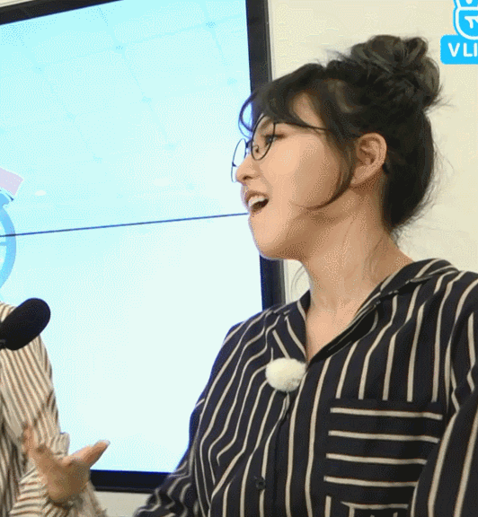 [레드벨벳] 오늘자 미모의 안경 손웬디.gif | 인스티즈