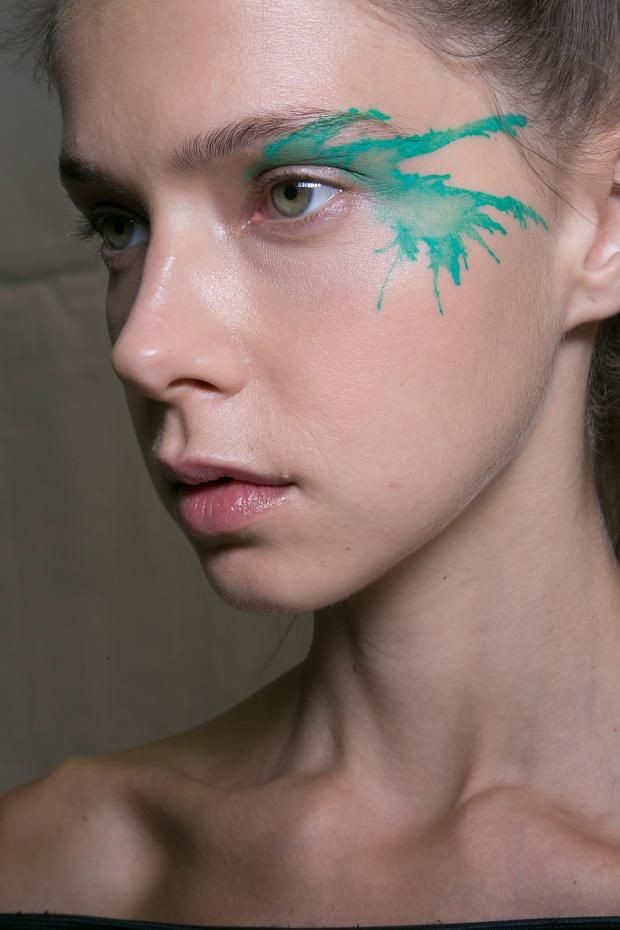 보는 재미 넘치는 모델들 패션쇼 메이크업 사진들.jpg | 인스티즈