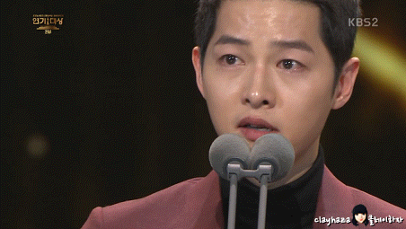 [2016kbs연기대상] 서로 울어주는 사이.. | 인스티즈